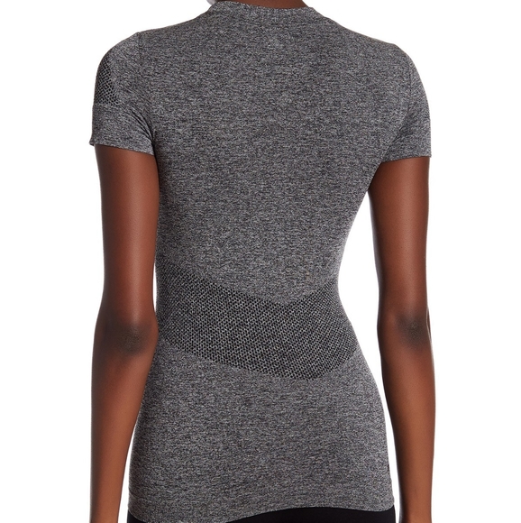 SOLD Ivy Park Seamless Top Small - Picture 2 of 5